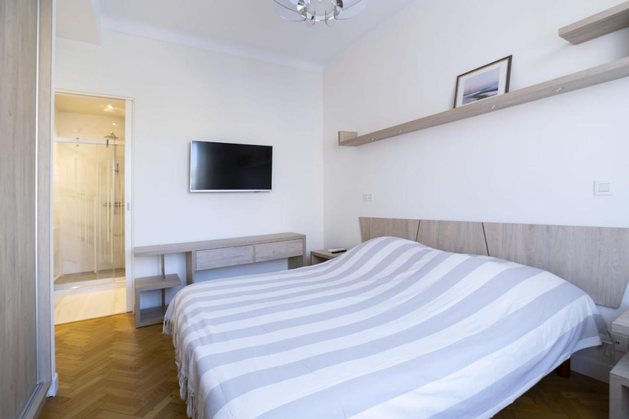 3-br Sea View By The Beaches Apartamento *